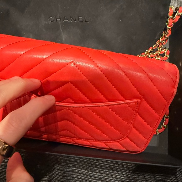Chanel Red Chevron Wallet on Chain (WOC) - Picture 8 of 13